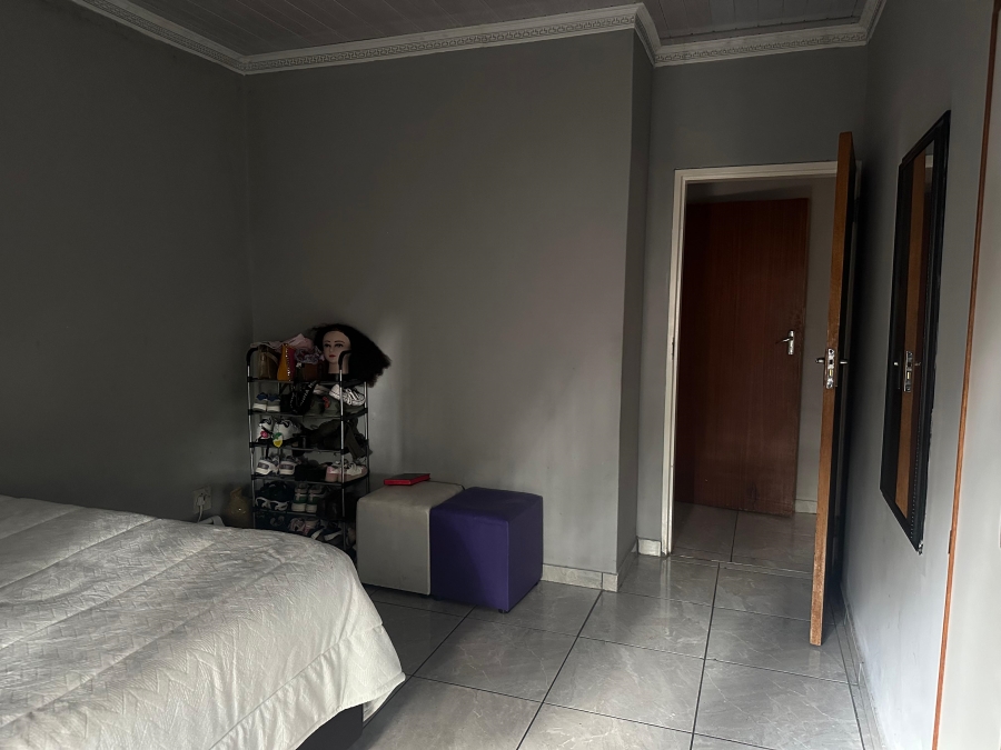 2 Bedroom Property for Sale in Rustenburg Central North West